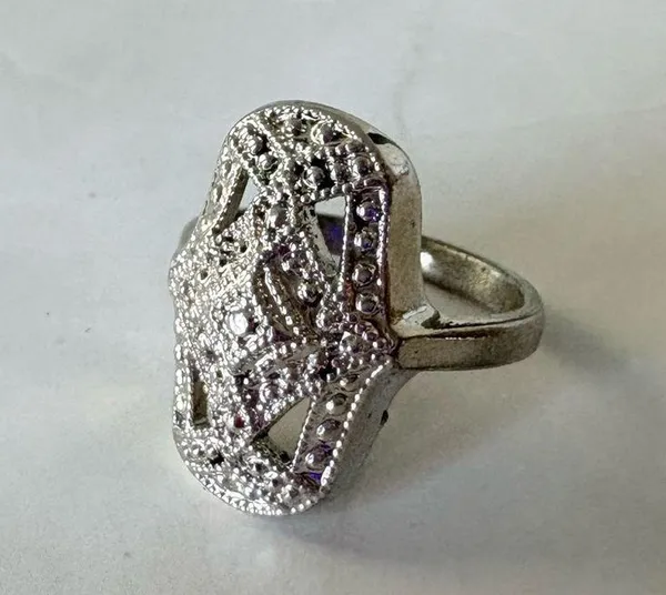 Vintage Silver Tone Rectangle Openwork Statement Ring Size 8.25 - Image 3