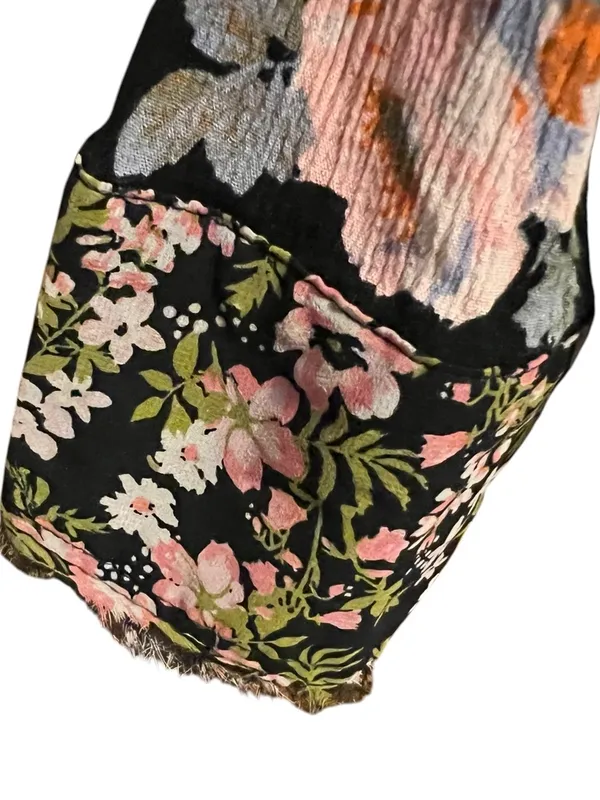 Free People Hold Onto Me Floral Button‎ Down Top Size Medium Black - Image 6