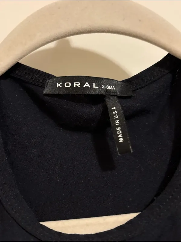 Koral Activewear Black Basic Tank size XS - Image 3