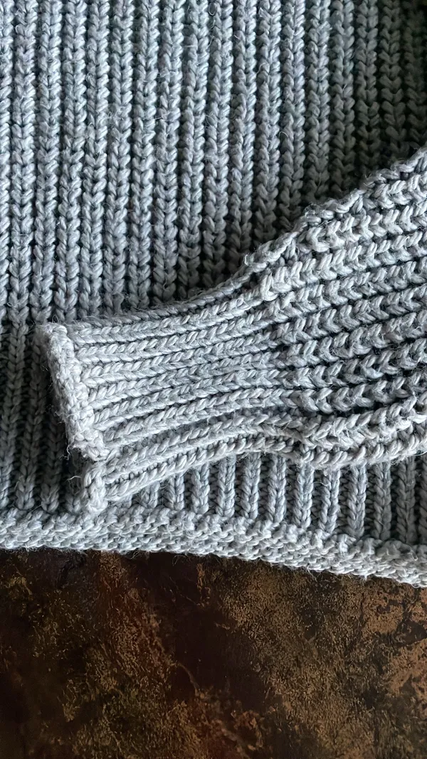 H&M Sweater - Image 5