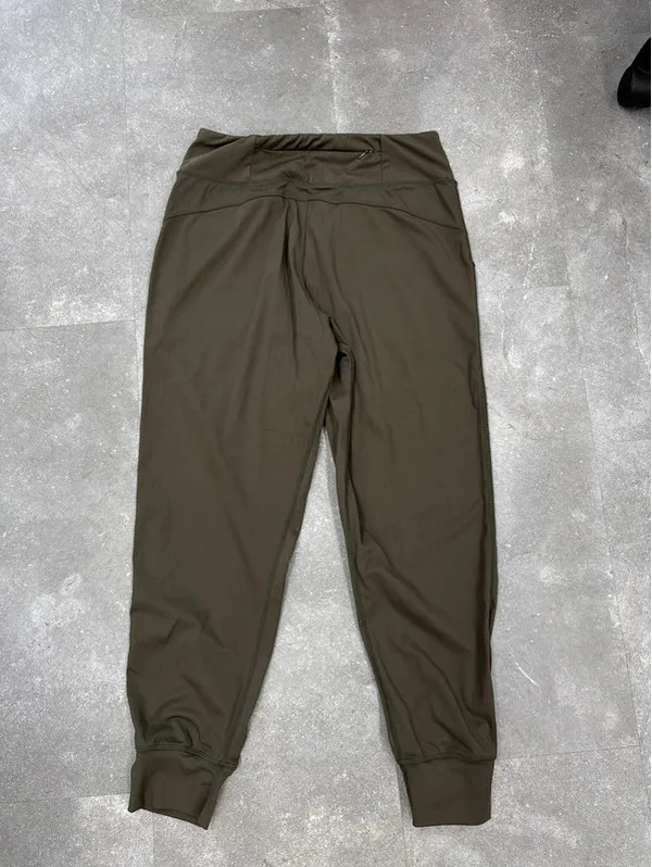 Soothfeel size medium bottoms Tan - Image 6