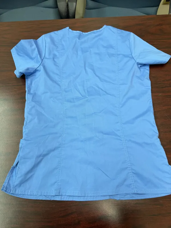 Cherokee Revolution Ceil Blue Short Sleeve V-Neck Scrub Top Size Medium - Image 4