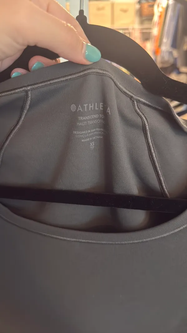 Athleta Top Long Sleeve - Image 3