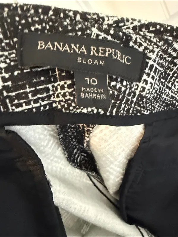 Banana Republic Sloan Black & White Patterned Women's Pants - Size 10 - Image 3