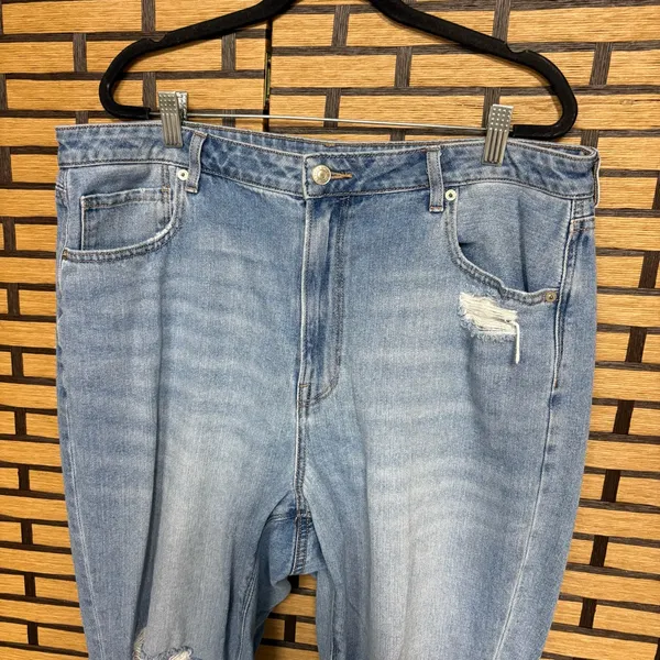 American Eagle‎ Mom Jeans Size 18 - Image 3