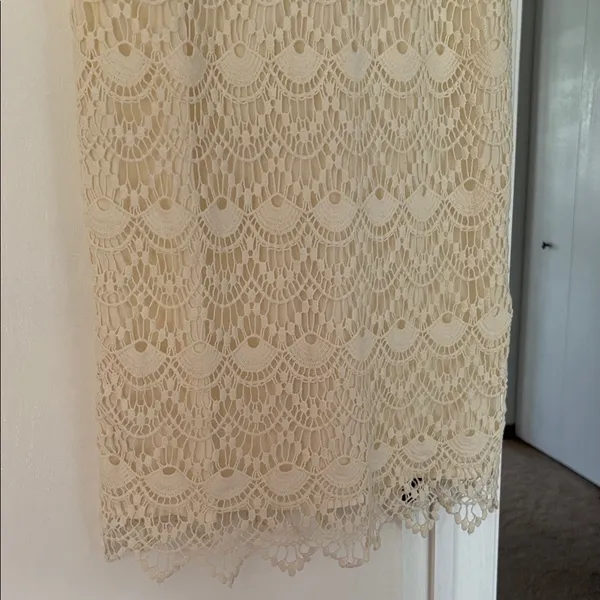 LOFT Ivory Crochet Lace Shift Dress Size 0 Scalloped Hem - Image 6