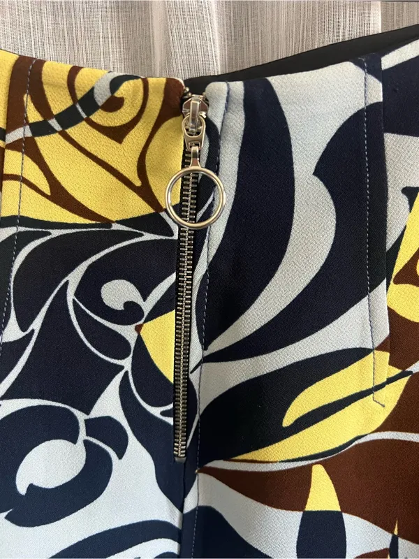 Zara Printed A-Line Mini Skirt in Yellow, Brown & Navy - Image 3