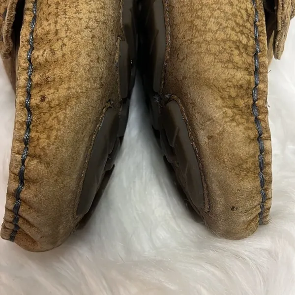 Ugg Australia Beige Fur‎ Lined Logo Buckle Loafer Size 7 A1 - Image 6