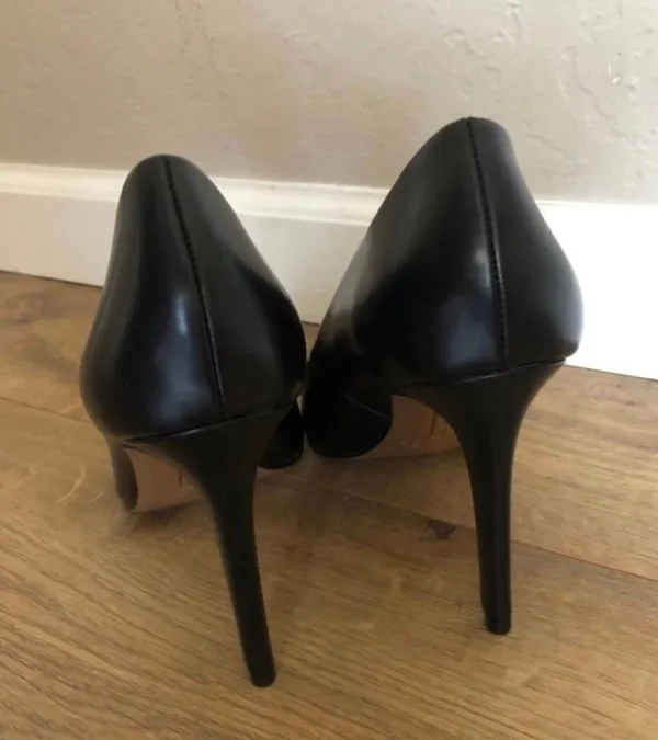 Pumps Heels Size 7.5 - Image 8