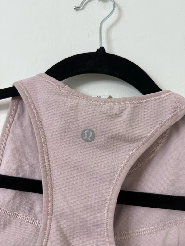 {8} lululemon athletica ebb to train bra - Image 4