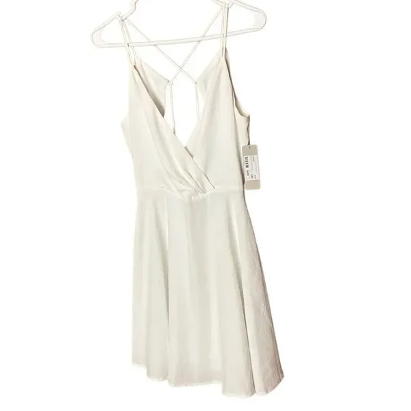 Big Waterblue Sky White Mini V-Neck Textured Dress Small NEW Marilyn Monroe #779 - Image 2