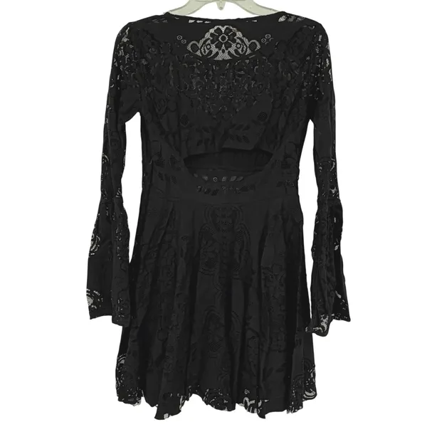 Free People Lovers Folk Song Dress Size 2 Black Lace Bell Sleeve Cutout Back - Image 4