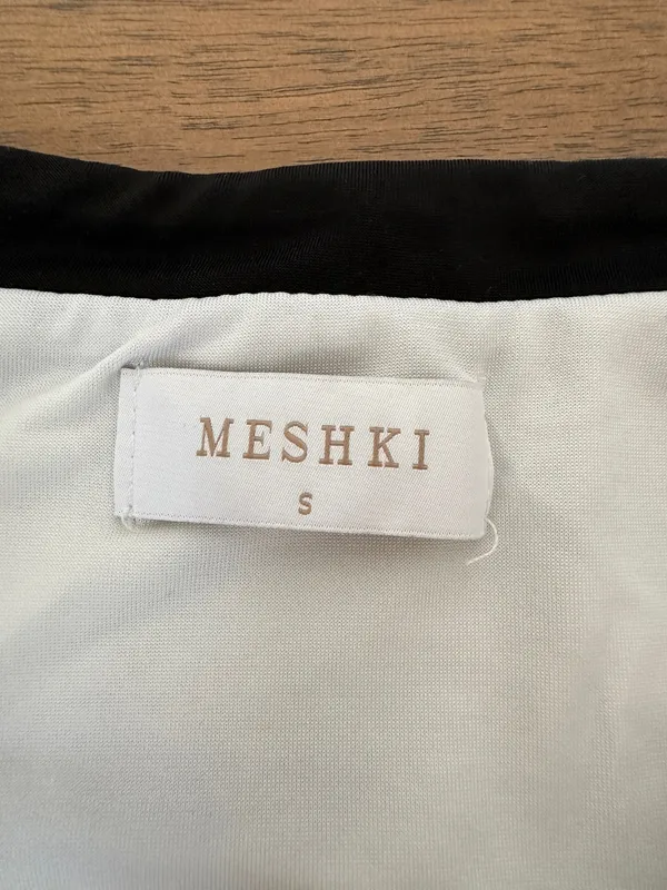Meshki Rose Crop Top - White/Black - Image 6