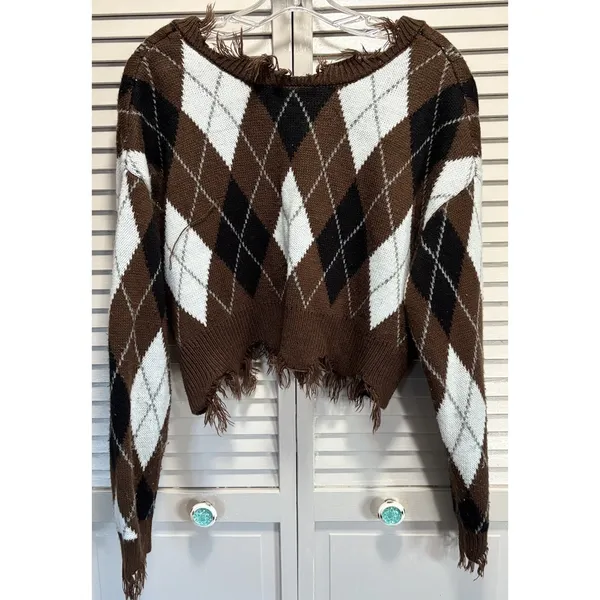 Just Polly‎ Argyle Knit Crop Sweater V Neck Long Sleeve Size Large Soft Fray Hem - Image 4