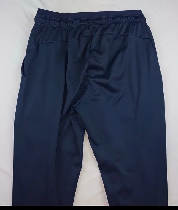 Nike sweatpants - Image 8