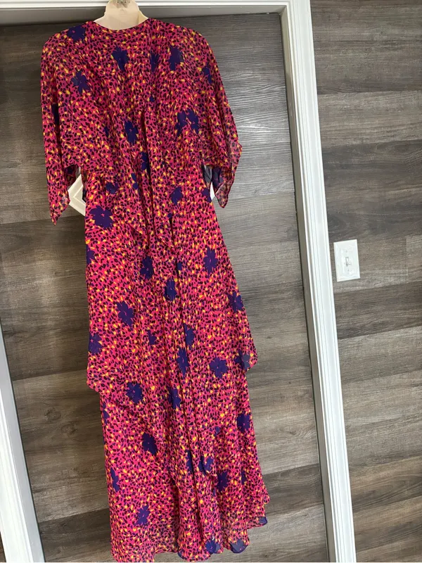 V-Neck Pink and Purple Printed Maxi Dress with Relaxed Waist - Image 3