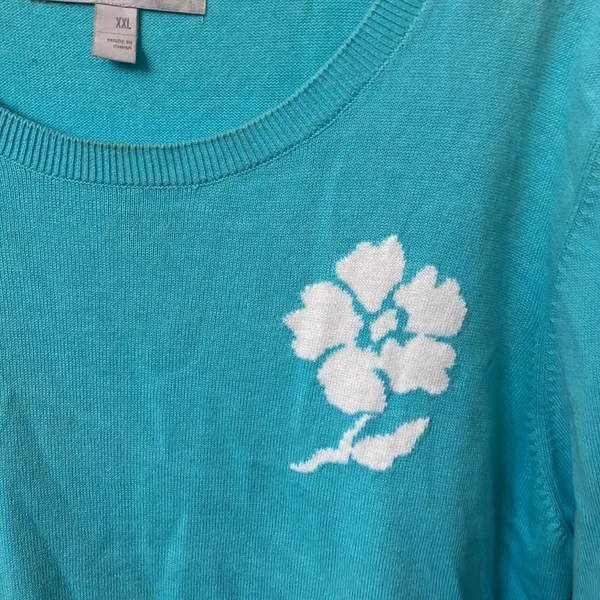 FINAL MARKDOWN Old navy top xxl - Image 2