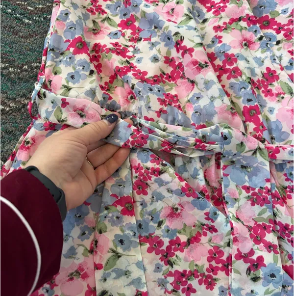 Bequemer Laden Floral Maxi Dress - Image 9