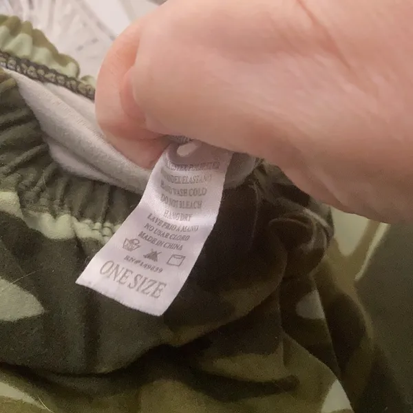 FINAL MARKDOWN J village junior camo leggings o s f m - Image 4