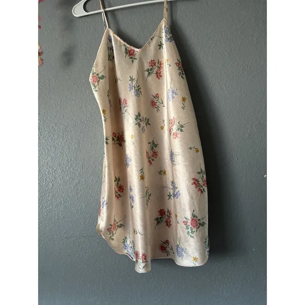 Romantic vintage Dentelle satin slip dress - Image 7