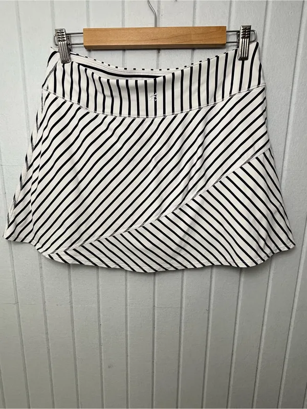 Southern Tide White and Navy Striped Skater Skirt Size‎ M - Image 4