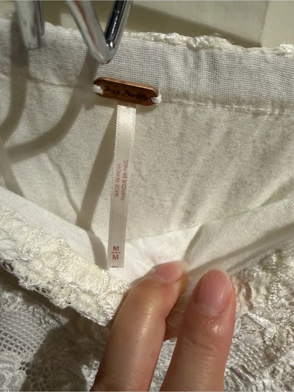Free People white Lace maxi Skirt, fully lined - Image 2