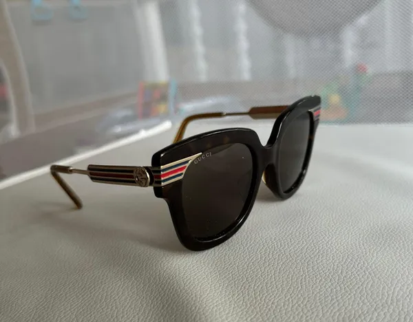 Gucci Sunglasses - Image 4