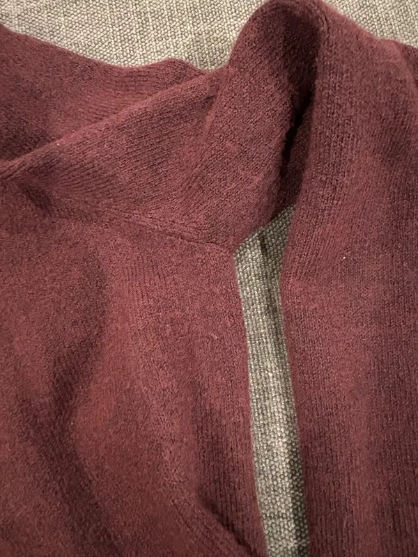 H&M Sweater - Image 3