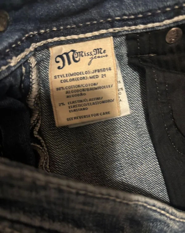 Miss Me Boyfriend Jeans - Image 3