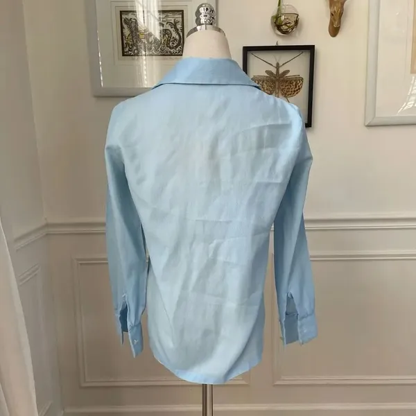 Vintage 70s Miss Holly Light Blue Textured Crepe Pointy Collar Button Shirt M 34 - Image 6