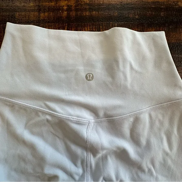 Lululemon Align High Rise 8” inseam shorts in Pastel Blue- Like New - Image 7