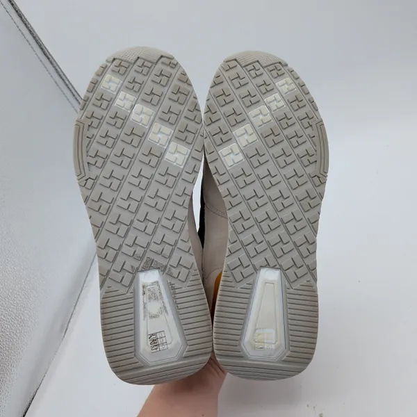 Dolce Vita x GREATS Evana Sneakers Womens 8 Taupe Suede Nylon Lace Up‎ Collab - Image 7