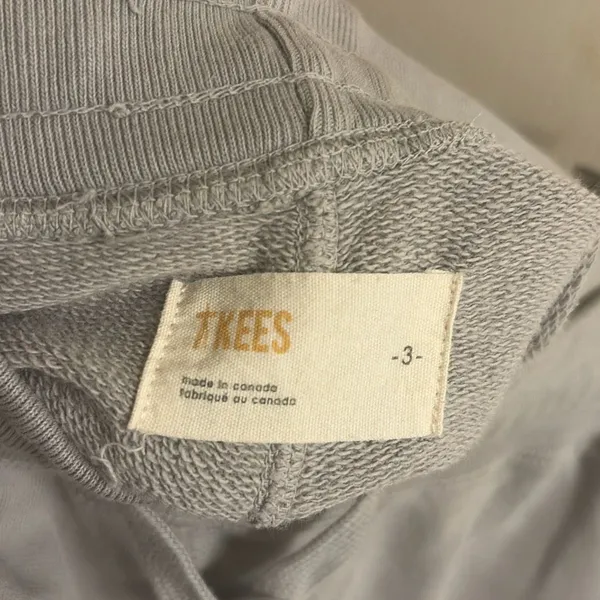 ✨Tkees Core Dove Grey Sz Large/3 Shorts✨ - Image 5