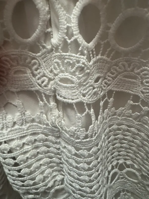 Two Sisters White Lace Dress - Image 3