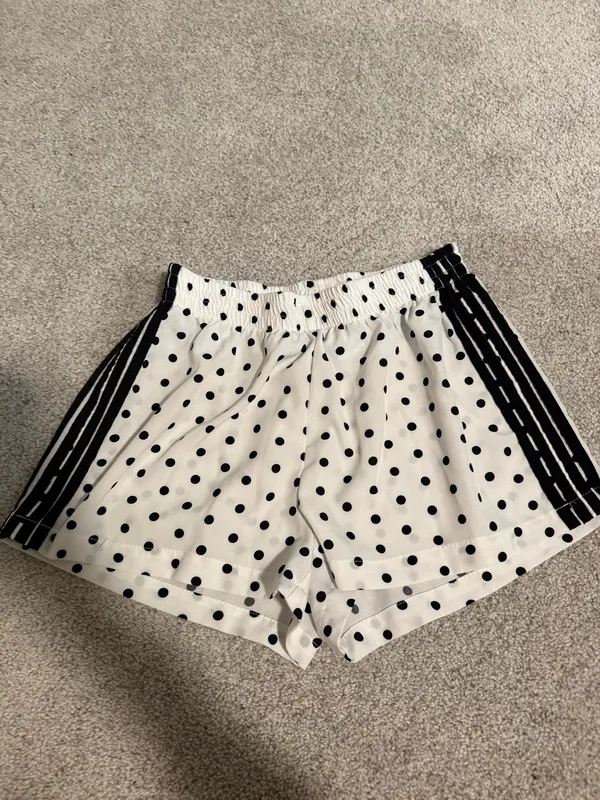 SheIn Polka Dot Shorts - Image 3