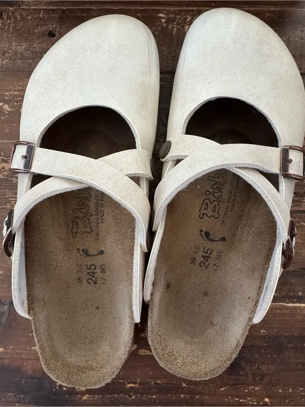 Birkenstock Birki's Dorian BF in Champagne Cream - Image 4