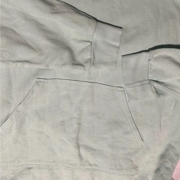 Columbia women’s Light Green Hoodie - Image 6