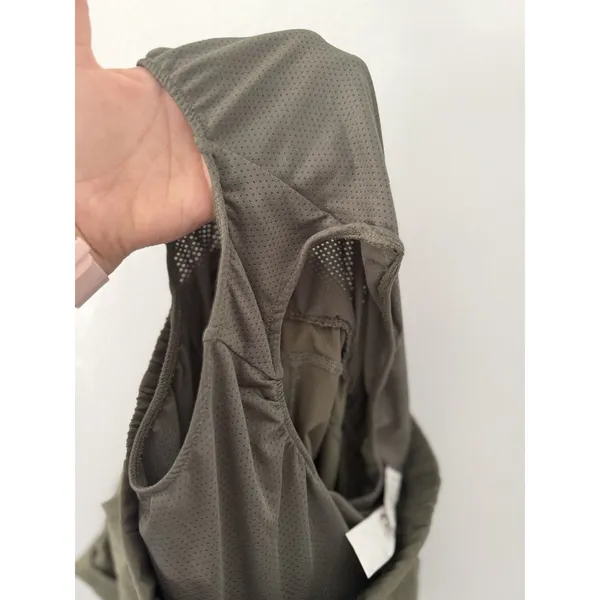 Zyia Active Olive Summer Shorts Sz XS Cuffed Casual Pockets Lined - Image 6