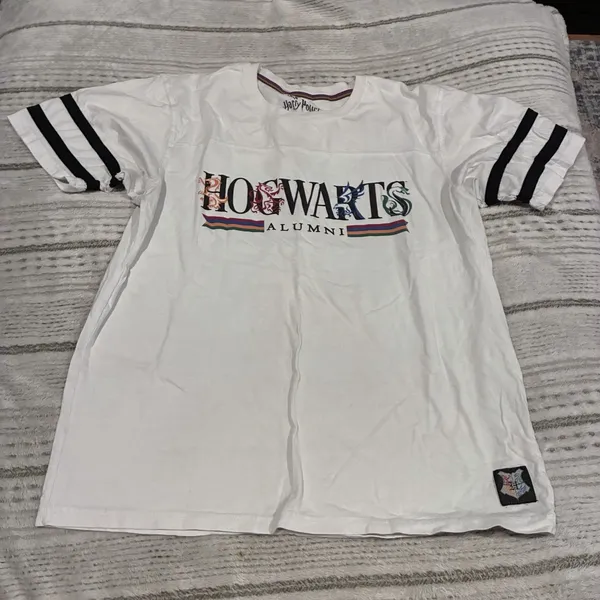 Universal Studios Harry Potter Hogwarts Alumni White Varsity Graphic T-Shirt XL - Image 3