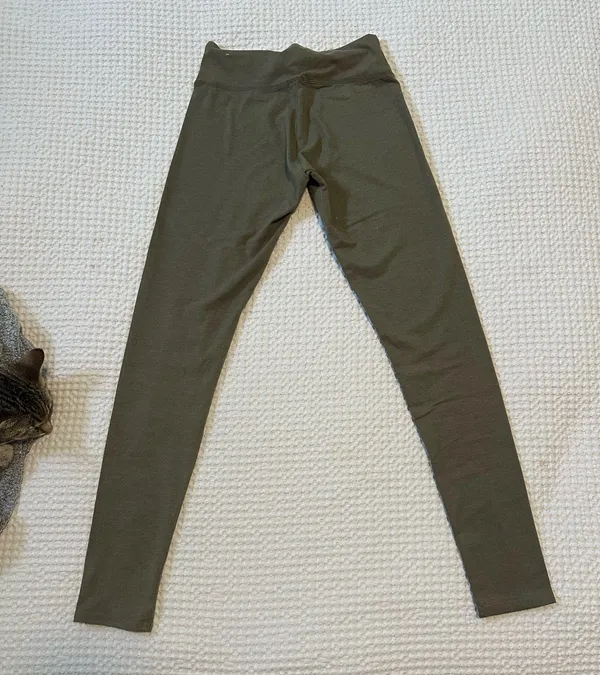 Aerie Olive Green Leggings - Image 2