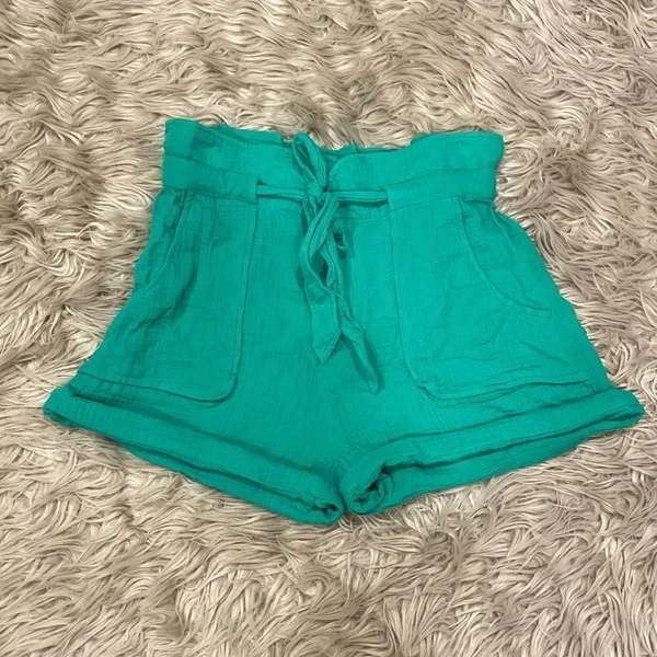 Blank NYC cotton shorts size medium - Image 2