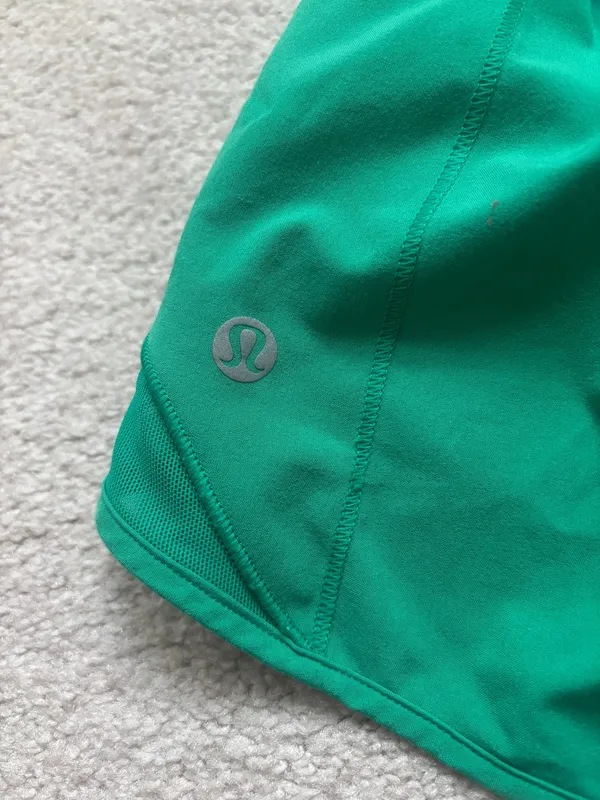 Lululemon Hotty Hot Shorts 2.5" - Image 3