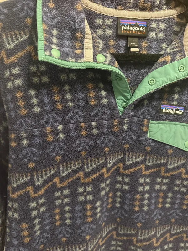 Patagonia Synchilla Pullover Fleece - Image 3