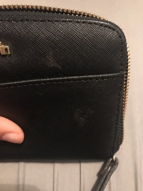 Calvin Klein Wristlet / /wallet - Image 3
