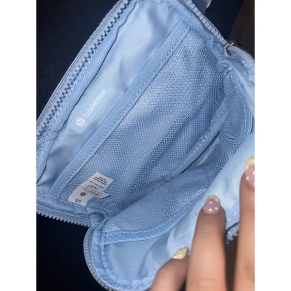 Lululemon Everywhere Belt Bag 1L Light Blue Pastel Fanny Pack Waist Bag OS - Image 5