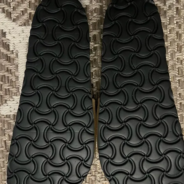 Moosfield Leather slip on sandal Sz 38/ US 7.5 - Image 4