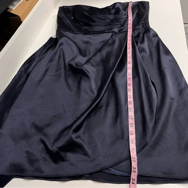 Imperfect wedding guest dress sample dress midnight blue sweetheart strapless 14 - Image 5