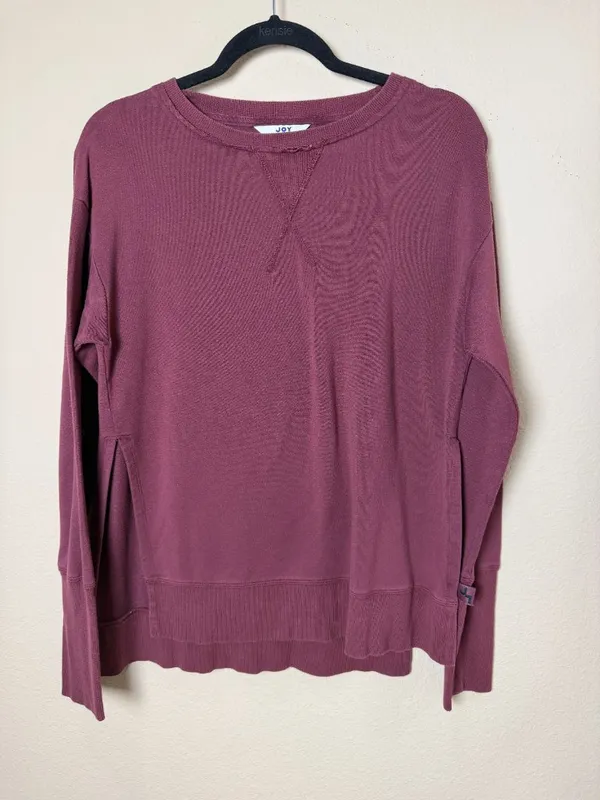 JOYLAB Maroon Burgundy Loose Side Slit Sweatshirt Long Sleeve Tee Top Size Small - Image 2