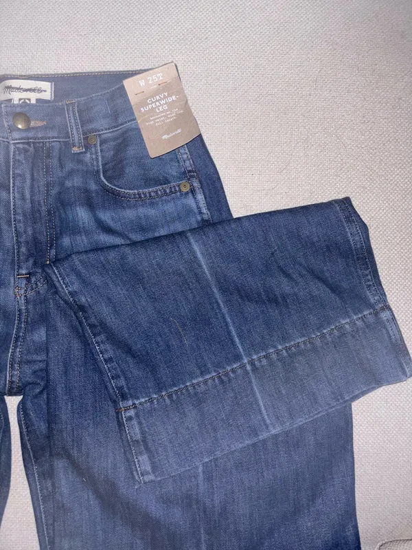 Madewell Curvy Superwide Leg Jeans 25T - Image 8