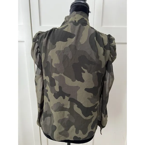 White House Black Market Camo Tie Neck‎ Puff Shoulder Blouse XXS Olive Green - Image 2